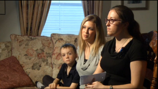 Restaurant Owner in North Carolina Waits for Lesbian Couple to Pay Tab, Then Hands Them Letter Condemning Homosexuality